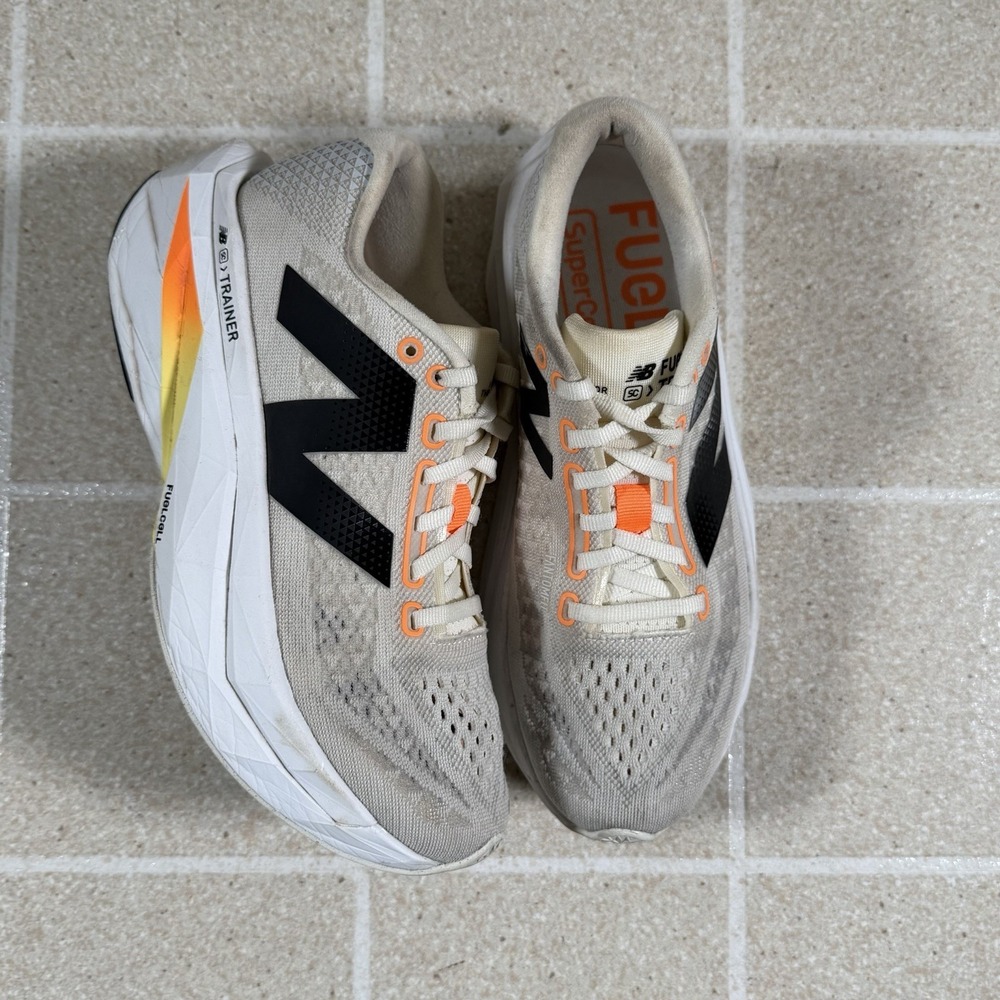 New Balance FuelCell SuperComp Trainer v3 Size 8 Womens Running Shoes WRCXCA4